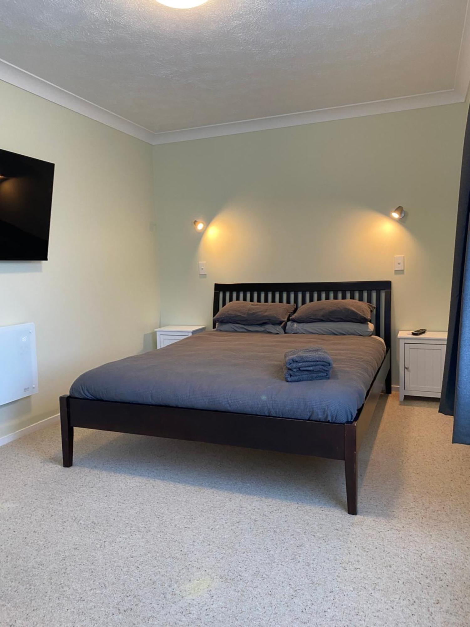 Hillcrest One Apartment Уакатане Екстериор снимка